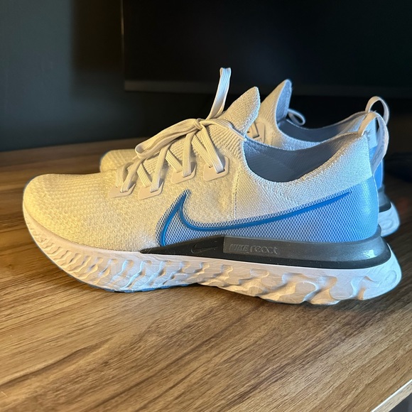 Nike react infinity - Picture 1 of 5